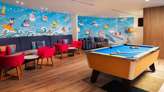 CHILL - Interior