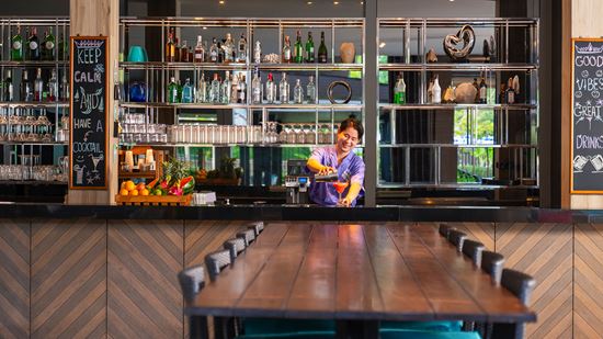 THIRST - Bar