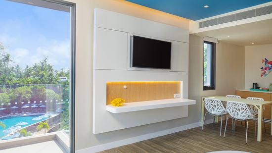 One Bedroom Suite Pool Balcony - Living Area